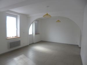 Maison de 77.60 m² à louer à RUE (80120)