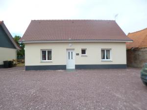 Maison de 86.70 m² à louer à PONTHOILE (80860)